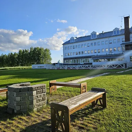 فندق Kylpylaehotelli Pohjanranta