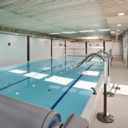 Kylpylaehotelli Pohjanranta 3*